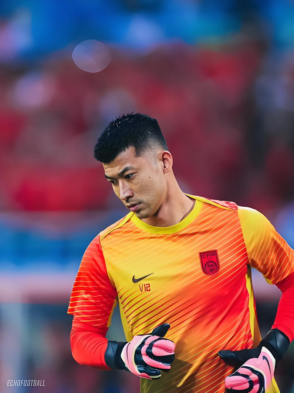 刘殿座合同到期引多队争夺