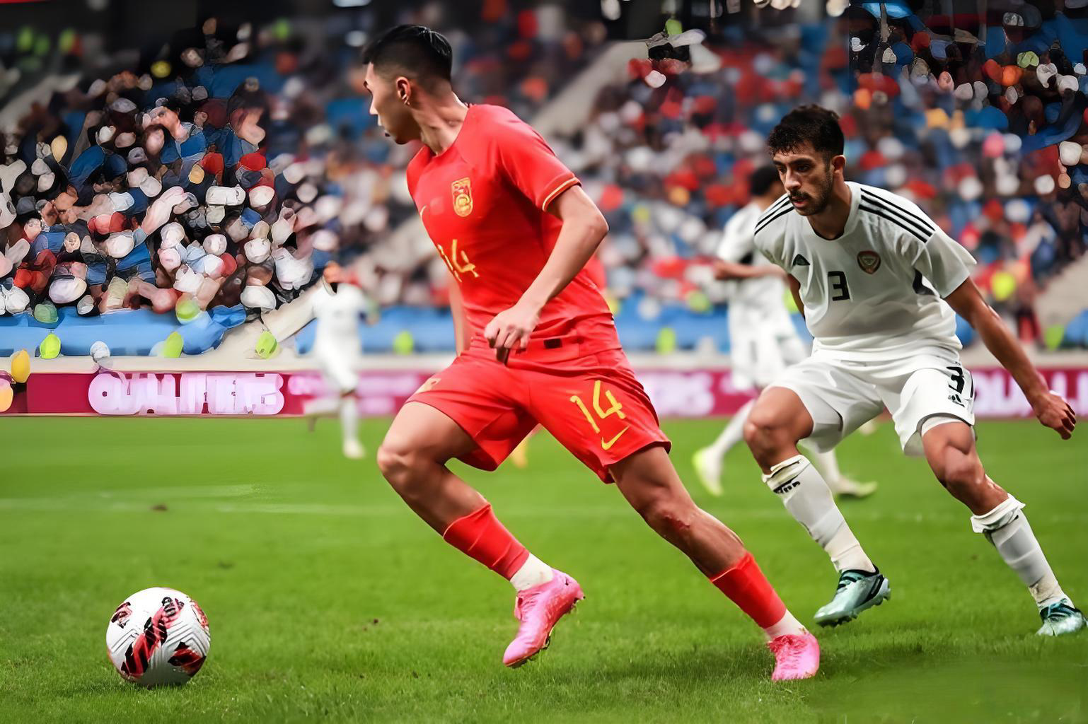 艾菲尔丁或租借他队寻上场