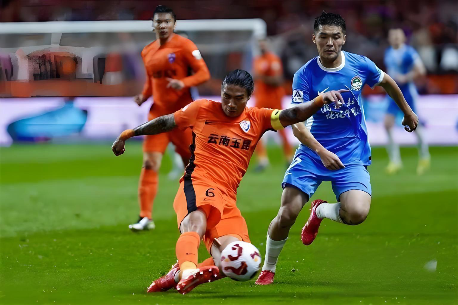 亚泰中场离队 云南玉昆成潜在下家