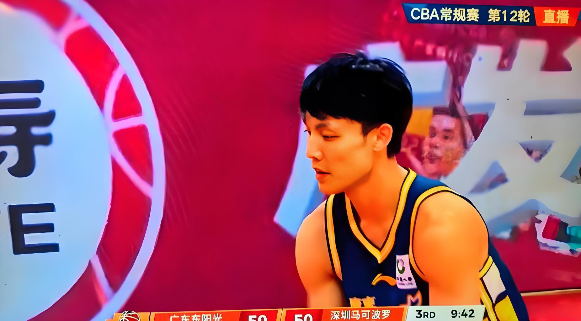 徐杰怒吼被罚 张振林挑衅却无事